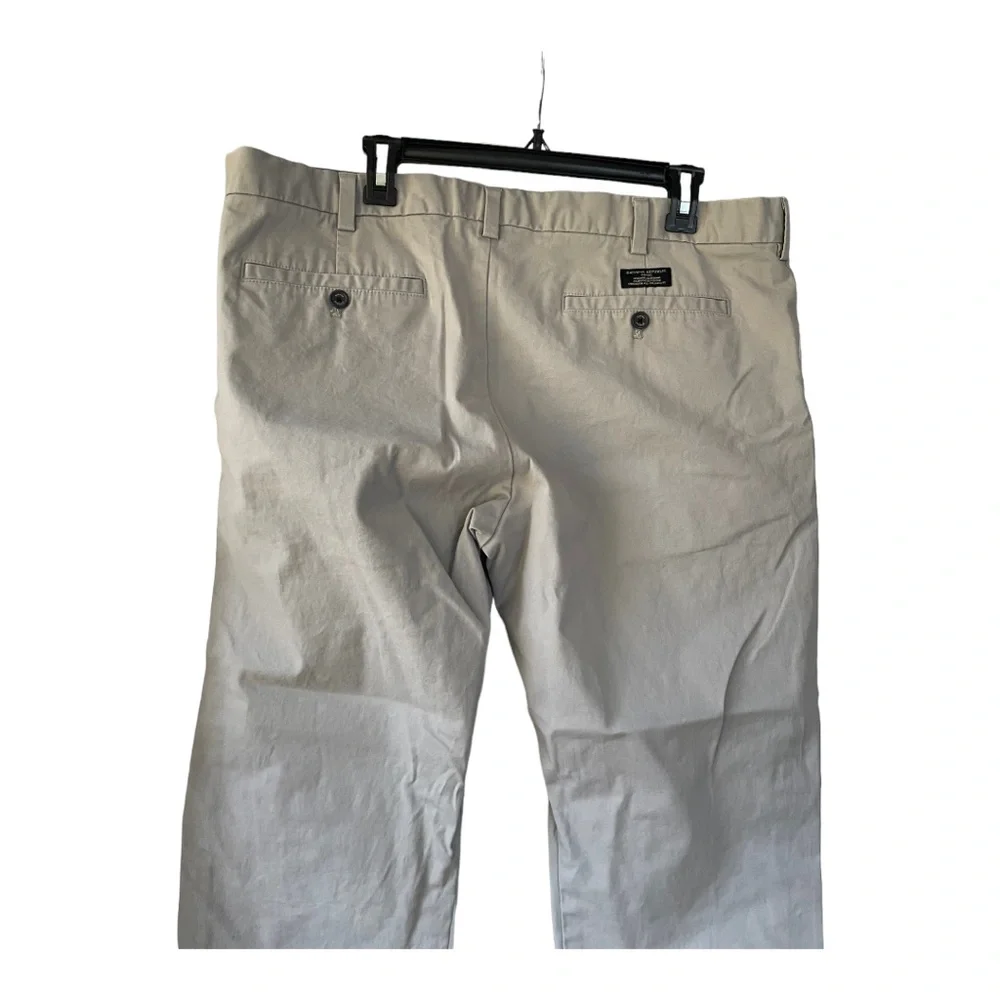 Banana Republic excellent loc